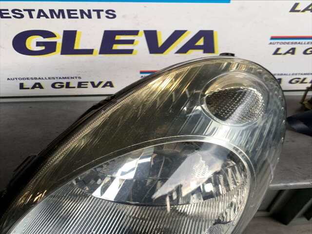 Foto 2ª: Faro Izquierdo Nissan Micra 1.2 G (2003)