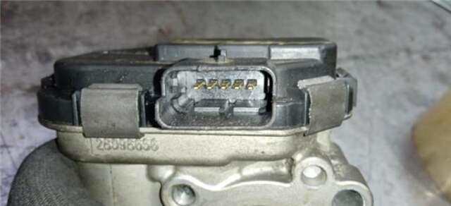 Foto 3ª: Caja Mariposa Ford Focus  [T3DA]
