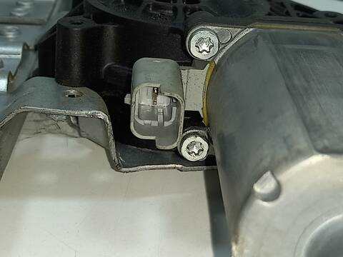 Foto 2ª: Elevalunas Eléctrico Delantero Derecho Peugeot Partner 9HX (2008)