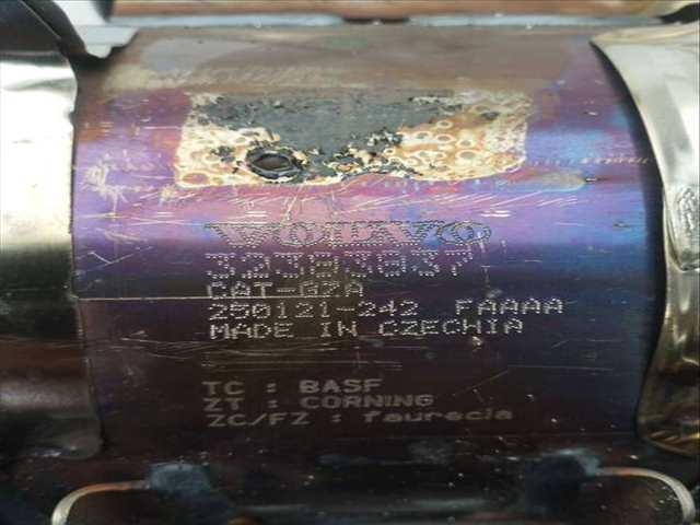 Foto 2ª: Catalizador Volvo XC 60 CORE AWD 250CV 184KW [B420T11] (2025)