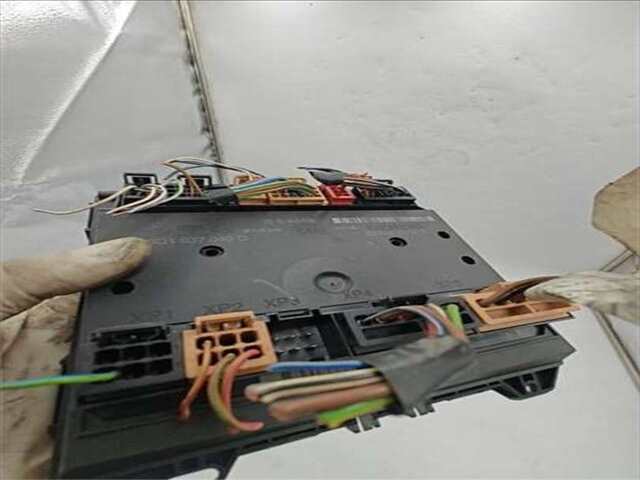 Foto 1ª: Centralita Motor ECU Seat Ibiza 1.4 HIT [1.4 LTR. - 63 KW 16V] [BXW]