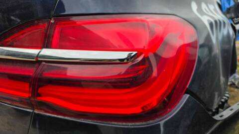 Piloto Trasero Derecho Bmw Serie 7 720 B57D30B AUT.