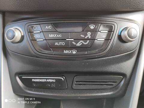 Mando Climatizador Ford B Max TREND 101CV 74KW