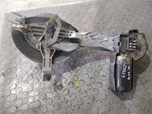 Foto 3ª: Motor Limpia Delantero Mercedes Clase E 180 3.0 D 300 (124.130) [3.0 LTR. - 81 KW DIESEL CAT] [OM 603.912]
