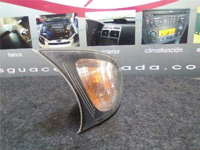 Foto 2ª: Faro Derecho Bmw Serie 3 318 D BERLINA