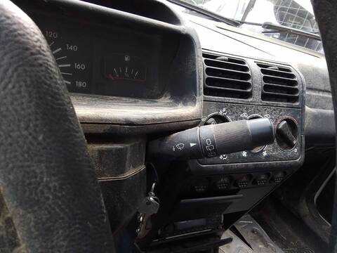 Foto 4ª: Mando Multifuncion Peugeot 205 1.8 D MITO BERLINA 60CV 44KW [A9A] (1996)