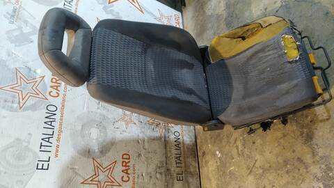 Foto 4ª: Asientos Traseros Nissan Atleon TK56.35/3 120CV [BD30TI] (2004)