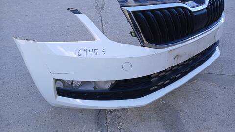 Foto 2ª: Paragolpes Delantero Skoda Octavia 1.5 TSI G-TEC 130CV 96KW [DHFA] (2019)