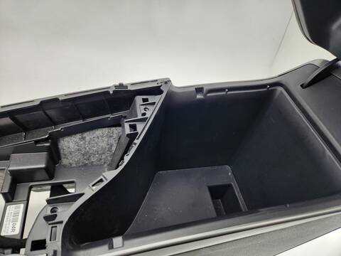 Foto 2ª: Consola Central Hyundai i40 STYLE 141CV 104KW [D4FD] (2015)
