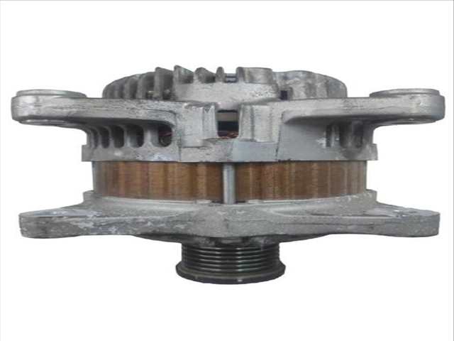 Foto 2ª: Alternador Nissan Qashqai 2.0 (2006)