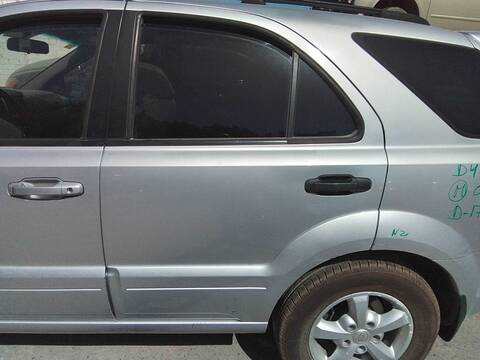Foto 2ª: Puerta Trasera Izquierda Kia Sorento 2.5 CRDI ACTIVE 170CV 125KW [D4CB] (2006)