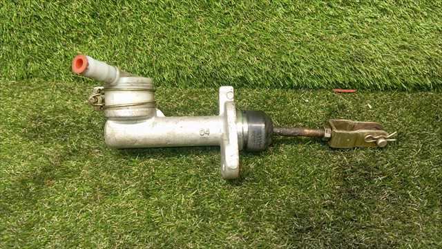 Foto 3ª: Bomba Embrague Nissan Trade 3.0 TD 100 [BD30T] (1999)
