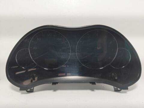 Foto 1ª: Cuadro de Instrumentos Toyota Avensis 2.0 D4-D EXECUTIVE BERLINA 5-PTAS.) 116CV (2003)