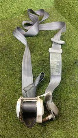 Cinturón Trasero Izquierdo Lexus LX 4.7 G 470 V8