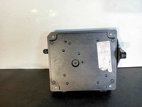Foto 2ª: Caja Reles Fusibles Renault Megane BUSINESS 1 DCI DIESEL FAP 110CV (2008)