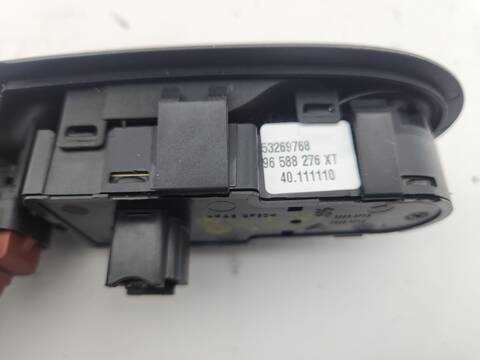 Foto 4ª: Botonera Elevalunas Peugeot 407 3.0 HDI COUPE 241CV 177KW [X8Z] (2010)