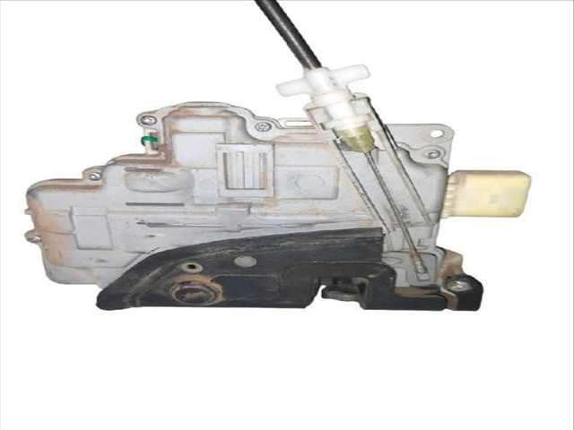 Foto 2ª: Cerradura Puerta Trasera Izquierda Volkswagen Passat 1.6 TDI (2010)