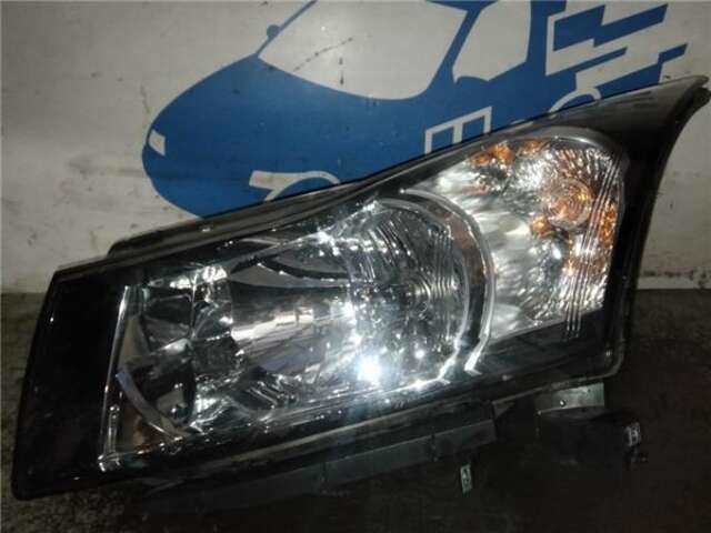 Faro Izquierdo Chevrolet Cruze 1.6 L [1.6 LTR. - 91 KW CAT]