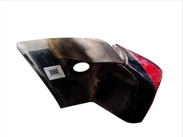 Foto 2ª: Piloto Trasero Derecho Peugeot 5008 1.6 BLUEHDI 120 MCBHZH MCBHZW) (2016)