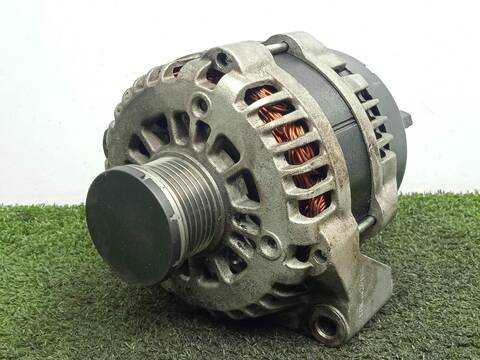 Foto 1ª: Alternador Ssangyong Rodius 2.7 TD CAT 163CV 120KW [D27DT] (2005)