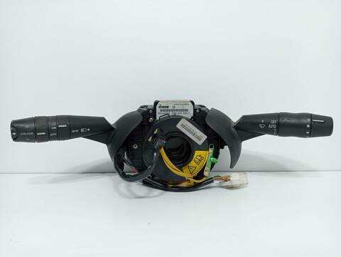 Foto 1ª: Mando Multifuncion Maserati Quattroporte BASICO 4 V8 CAT 400CV (2004)