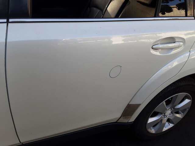 Foto 2ª: Puerta Trasera Izquierda Subaru Legacy 2.0 DI 150CV BERLINA [EE20] (2010)
