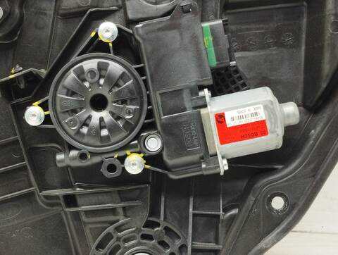 Foto 4ª: Elevalunas Manual Trasero Derecho Kia Xceed DRIVE 136CV 100KW [D4FE] (2020)