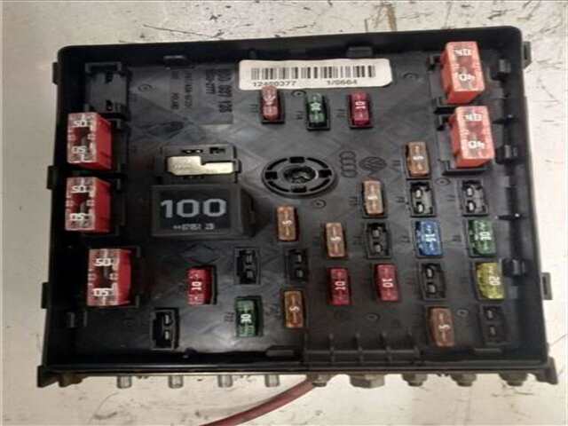 Foto 2ª: Caja Reles Fusibles Volkswagen Passat 2.0 TDI (140 CV) [BKP]