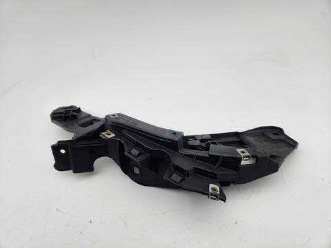 Foto 2ª: Soporte Faro Derecho Citroen Jumper 33 L2H2 BLUEHDI 130 131CV 96KW [AH03] (2018)