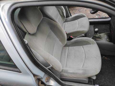 Asiento Delantero Derecho Renault Clio K9K702
