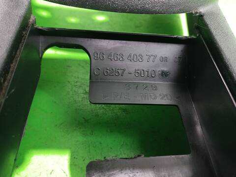 Foto 3ª: Consola Central Citroen C4 COLLECTION BERLINA 90CV 66KW [9HXDV6ATED4] (2006)