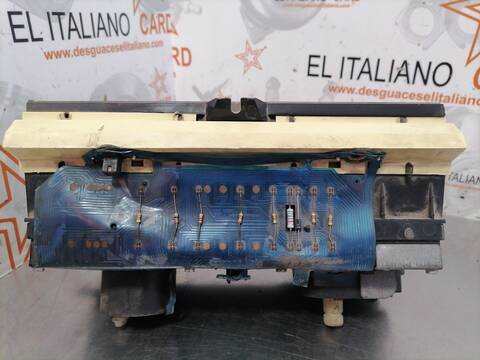 Foto 3ª: Cuadro de Instrumentos Volkswagen Santana 75CV 55KW (1981)