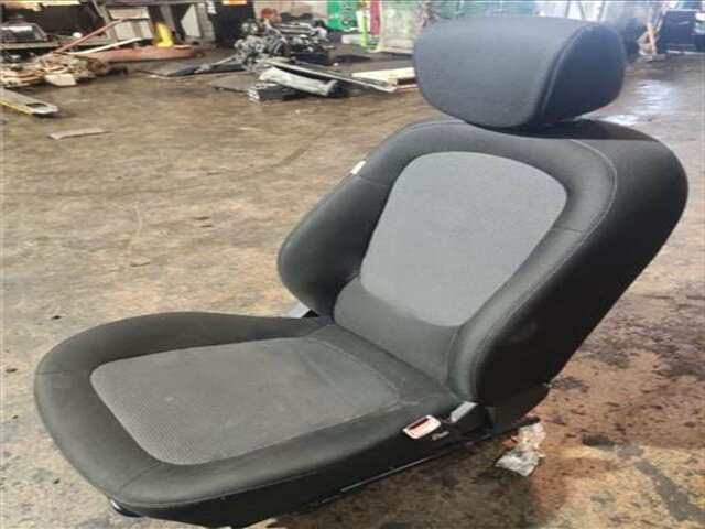 Asiento Delantero Derecho Hyundai i20 1.2