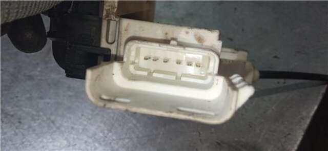 Foto 3ª: Cerradura Puerta Delantera Derecha Citroen C4 1.4 16V [KFU (ET3J4)]