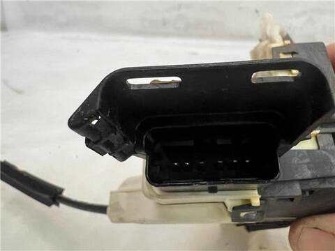 Foto 3ª: Cerradura Puerta Delantera Izquierda Citroen C5 SEDUCTION HDI FAP BERLINA 111CV 82KW [9H05] (2012)