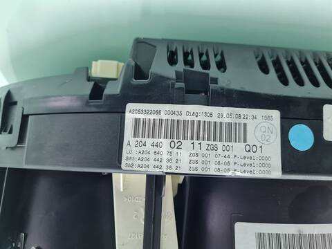 Foto 3ª: Cuadro de Instrumentos Mercedes Clase C 160 220 T CDI 204.208) 170CV 125KW FAMILIAR [OM646811] (2008)