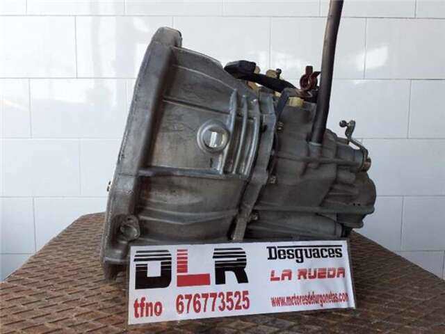 Foto 2ª: Caja Cambios Renault Trafic 1.9 29 CN COMBI9 ACRISTALADO [1.9 LTR. - 74 KW DIESEL]