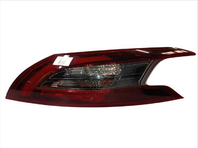 Piloto Trasero Derecho Peugeot 308 1.2 THP 130 AUT. 131CV