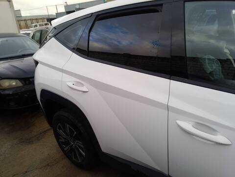 Foto 4ª: Puerta Trasera Derecha Hyundai Tucson KLASS 2WD 150CV 110KW [G4FP] (2023)