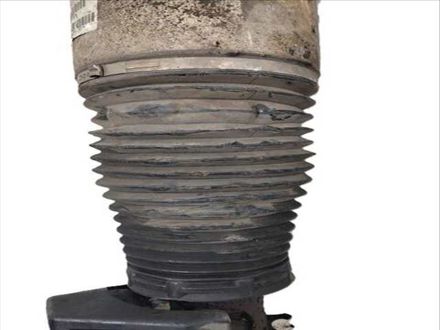 Foto 2ª: Amortiguador Trasero Derecho Volkswagen Touareg TDI R5 174CV (2002)