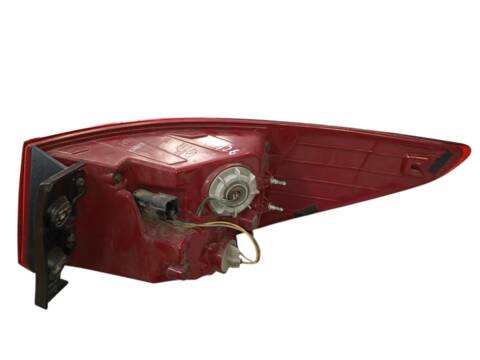 Foto 2ª: Piloto Trasero Izquierdo Hyundai Santa Fe 2.2 CRDI (2012)