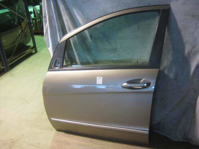 Foto 2ª: Puerta Delantera Izquierda Mercedes Clase A 140 2.0CDI [640940] (2005)