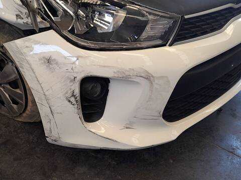 Foto 3ª: Paragolpes Delantero Kia Rio 1.25 84CV 62KW [G4LA] (2019)