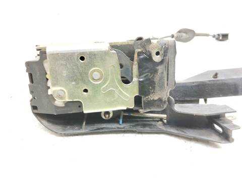 Foto 2ª: Cerradura Puerta Delantera Derecha Ford Fiesta AMBIENTE 80CV 59KW [FXJB] (2004)