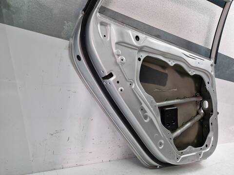 Puerta Trasera Derecha Hyundai Ioniq 141 CV 104KW