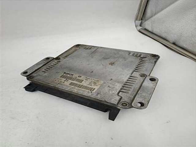 Foto 2ª: Centralita Motor ECU Peugeot 307 2.0 XT [2.0 LTR. - 66 KW HDI CAT] [RHY]