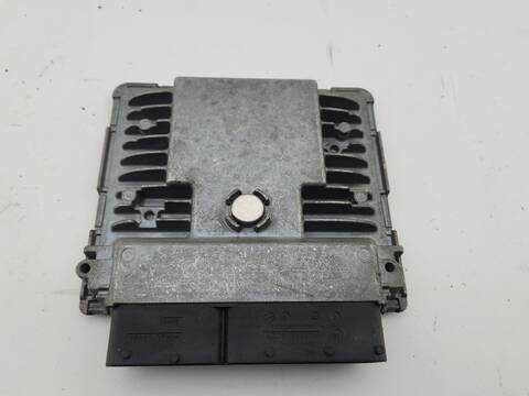 Centralita Motor ECU Audi A1 ATTRACTION 86CV 63KW