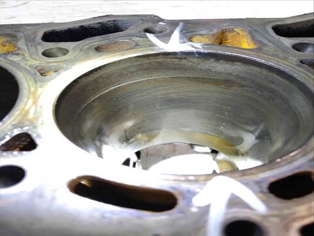 Bloque Motor Ford Transit 85 CV 63KW