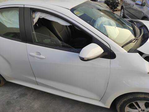 Foto 1ª: Puerta Delantera Derecha Toyota Yaris M15A (2022)