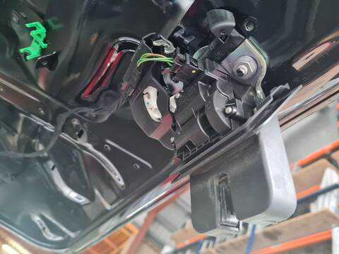 Foto 1ª: Cerradura Maletero Portón Audi A6 2.0 TDI ULTRA AVANT 190CV 140KW [CNHA] (2016)